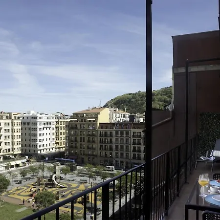 Always Easy I Atico Plaza Apartament *