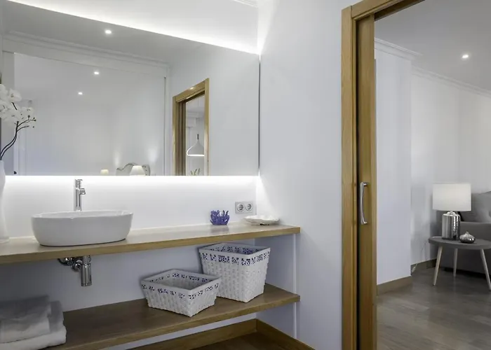 Always Easy I ático Plaza